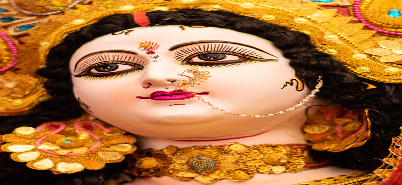 Durga04_1300x600